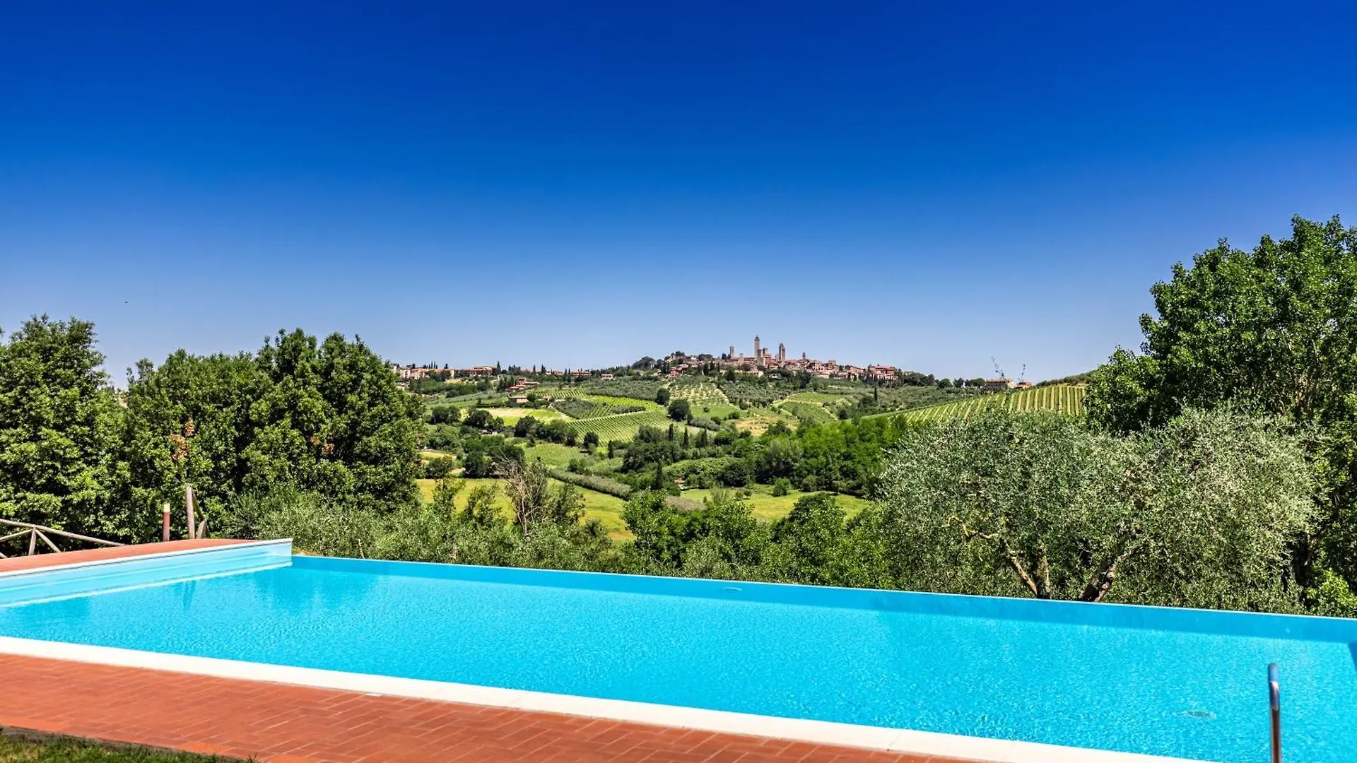 Agriturismo Poggiacolle サン・ジミニャーノ 0*,  イタリア