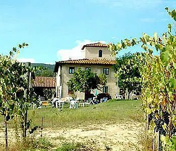 Farm stay Agriturismo Poggiacolle Villa San Gimignano Italy